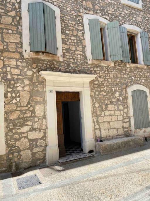 Le Studio En Provence Saint Didier  Exterior photo