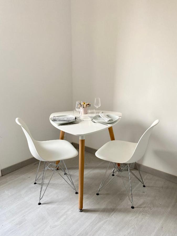 Le Studio En Provence Saint Didier  Exterior photo